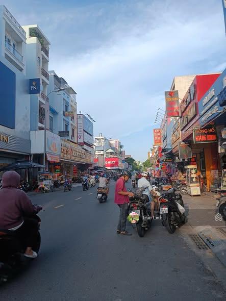 Mặt tiền Tân Hương - Phú Thọ Hòa, 413m2, giá 45 tỷ TL.