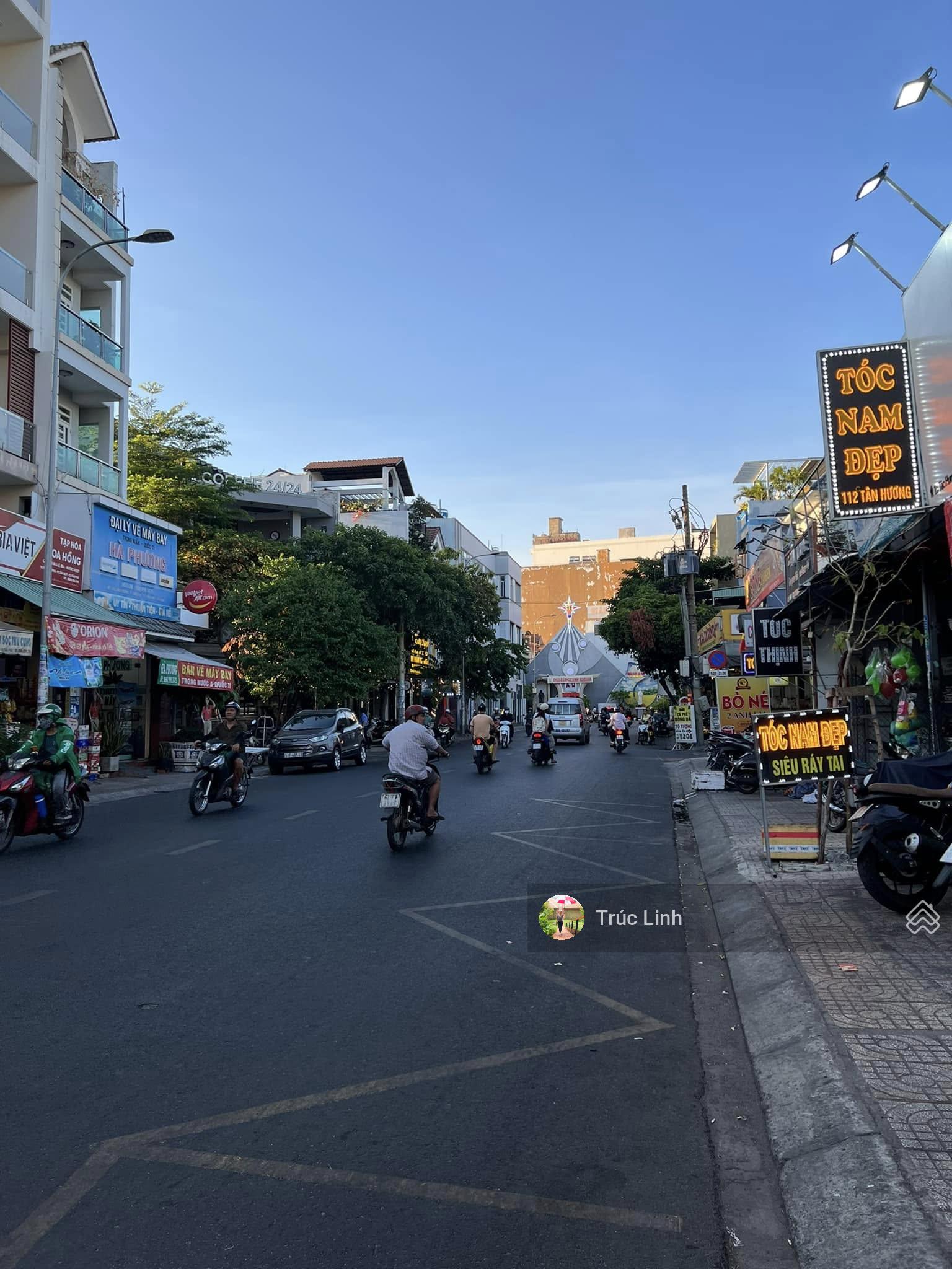 Mặt tiền Tân Hương - Phú Thọ Hòa, 413m2, giá 45 tỷ TL.