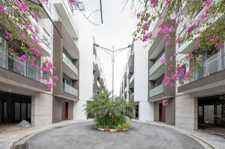 CHÍNH CHỦ BÁN NHÀ LIỀN KỀ NGỌC LÂM, LONG BIÊN - 6 TẦNG 90m² - MẶT TIỀN RỘNG 8M - NHỈNH 24 TỶ CHÍNH CHỦ BÁN NHÀ LIỀN KỀ NGỌC LÂM, LONG BIÊN - 6 TẦNG 90m² - MẶT TIỀN RỘNG 8M - NHỈNH 24 TỶ