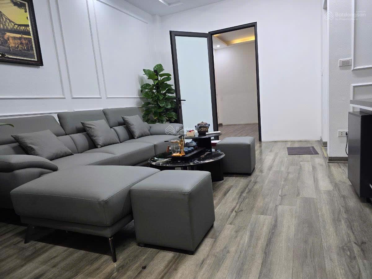 Cho thuê nhà nguyên căn ngõ Ô TÔ tải tại NGUYỄN KHẢ TRẠC,DT: 70 M * 5 Tầng,MT : 5 M ,GIÁ : 25 triệu Cho thuê nhà nguyên căn ngõ Ô TÔ tải tại NGUYỄN KHẢ TRẠC,DT: 70 M * 5 Tầng,MT : 5 M ,GIÁ : 25 triệu