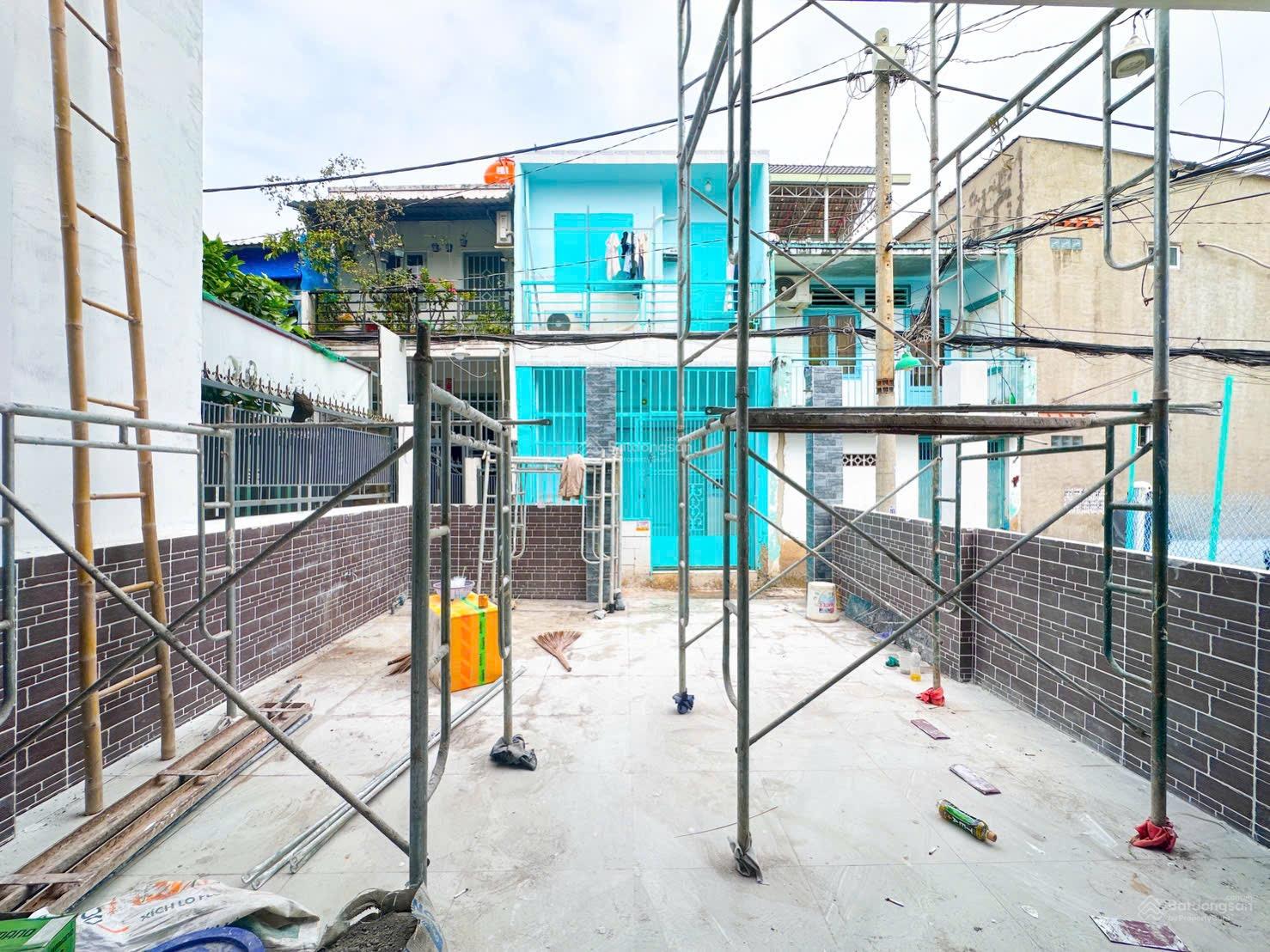 Góc 2 MT hẻm 1716 Huỳnh Tấn Phát siêu phẩm