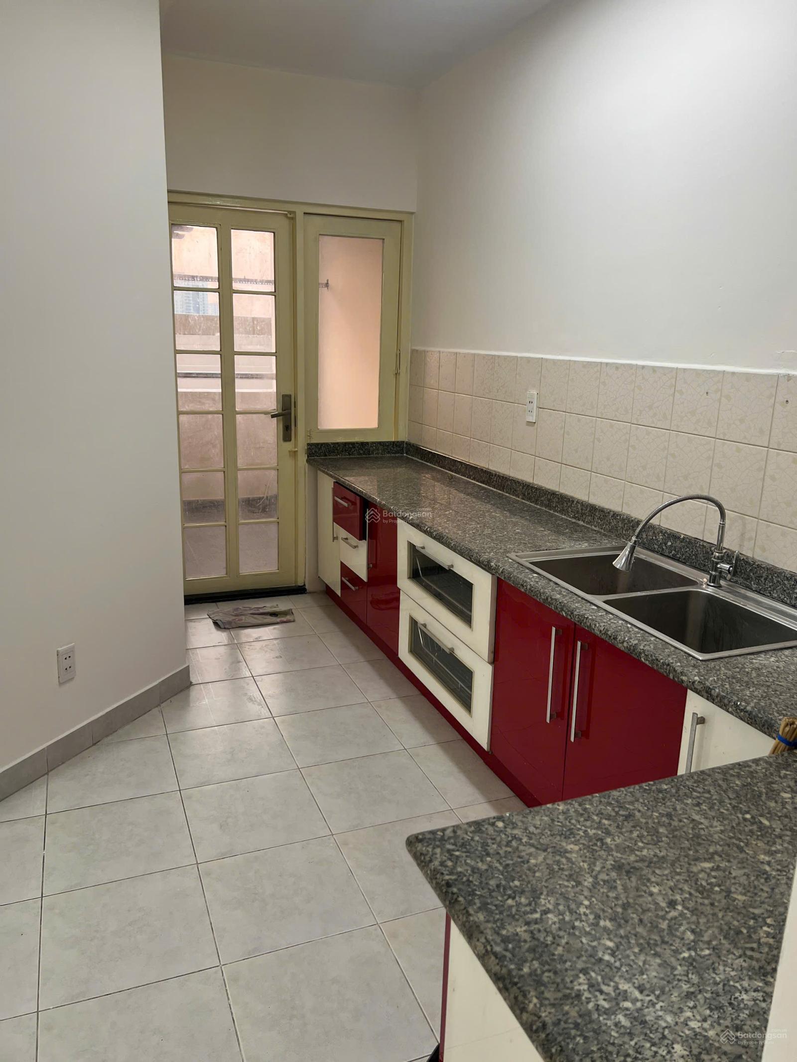 Cần cho thuê căn hộ chung cư Sacomreal Hòa Bình Số 47 Hòa Bình P Tân Thới Hòa, Quận Tân Phú