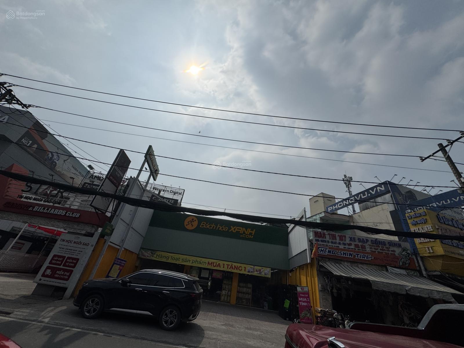 Bán Nhà Thủ Đức- Nhà Nát Mặt Tiền Đường Lê Văn Việt - Q9- 6 X 25m- Thổ Cư 220m2- Xây Mới H7L- 26 Tỷ