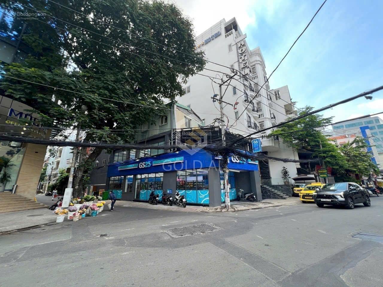 Mặt tiền Ngô Bệ, Phường 13, Quận Tân Bình - KC: 2 tầng (4x21m) - vị trí đẹp giá 15,9 tỷ TL