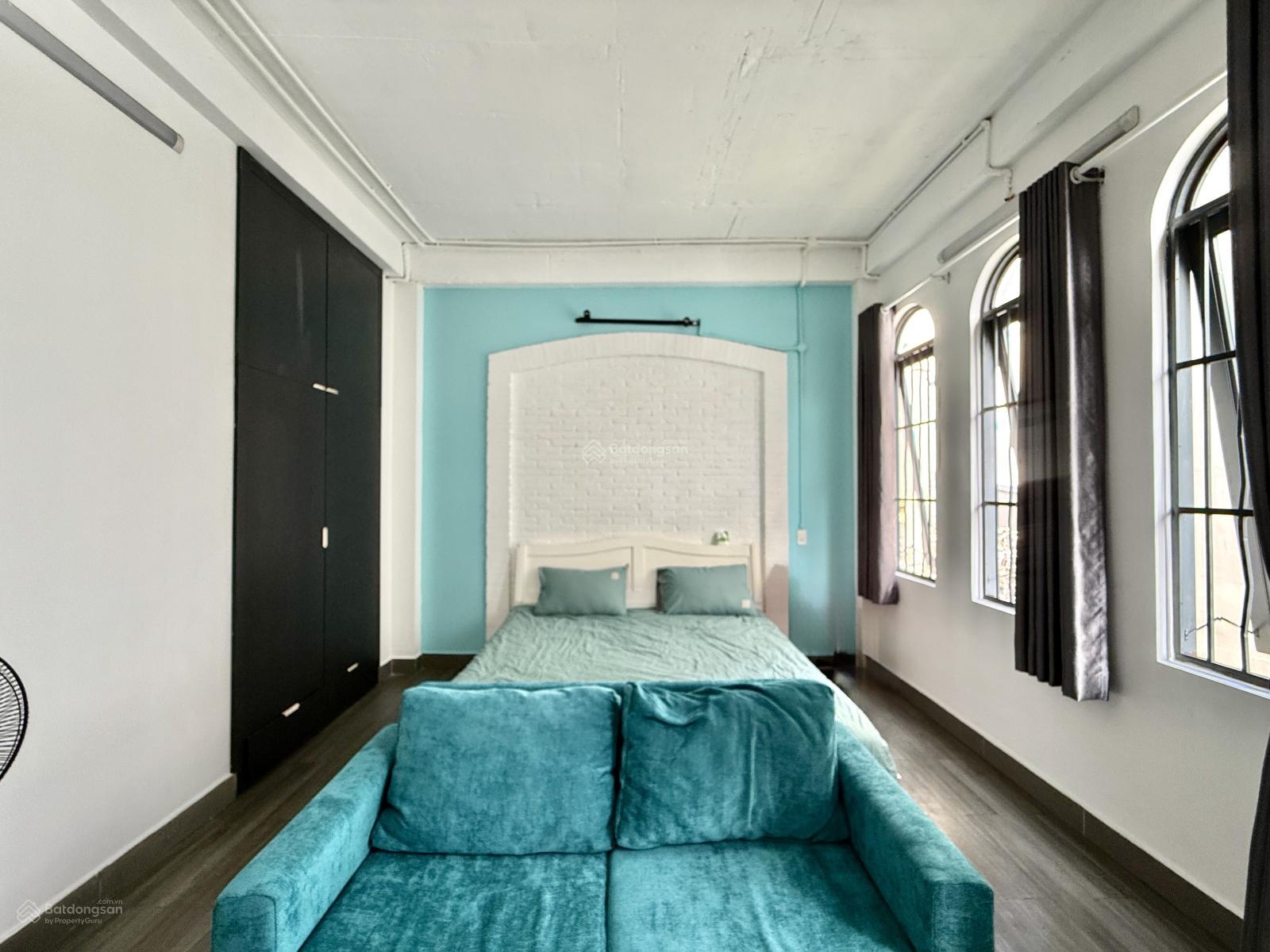 Cho thuê căn hộ 1 phòng ngủ tách bếp bancol, full NT, máy giặt riêng, rộng 45m2, ngay Sư Vạn Hạnh