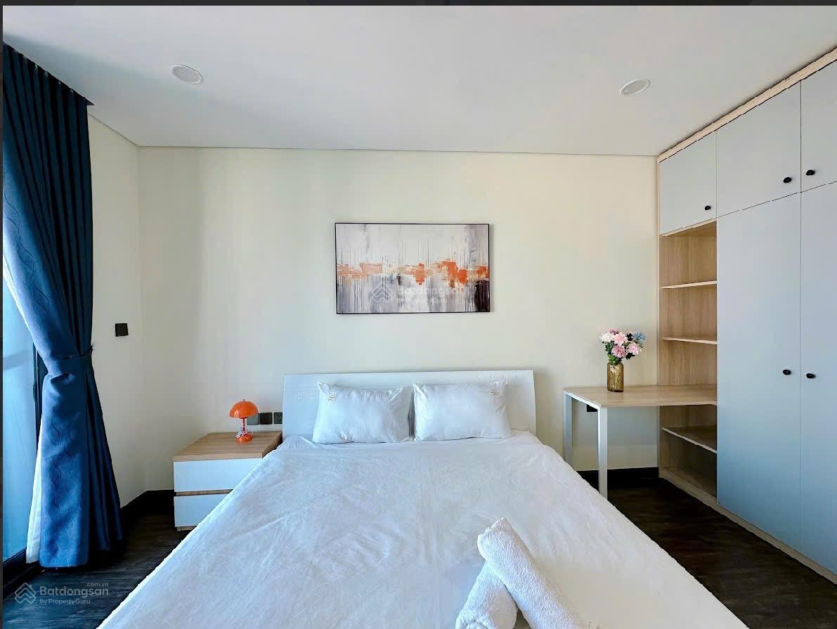 Bán gấp căn hộ chung cư 4pn full đồ bên ngoại giao đoàn toà NO3T6