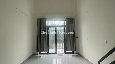 7.5 triệu/tháng - Nhà mới xây sạch sẽ 2 phòng ngủ 2wc Nguyễn Duy Trinh cạnh chợ Long Trường