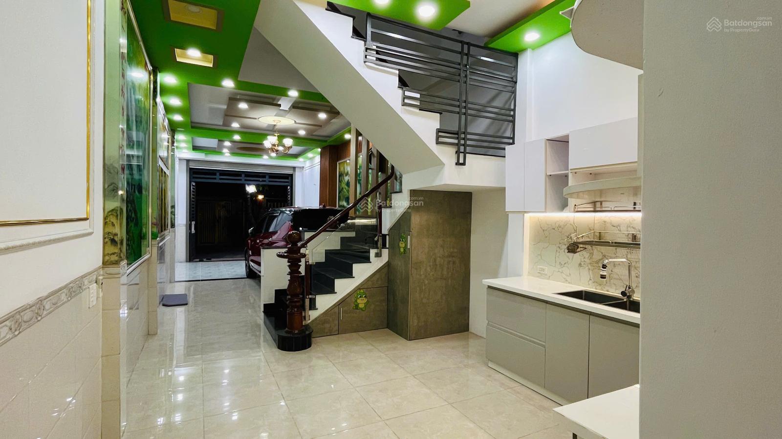 Bán nhà 1 trệt 2 lầu đường Trần Thị Năm gần Dương Thị Mười. DT : 4m x 19m. HXH 7m giá 6.5 tỷ Bán nhà 1 trệt 2 lầu đường Trần Thị Năm gần Dương Thị Mười. DT : 4m x 19m. HXH 7m giá 6.5 tỷ