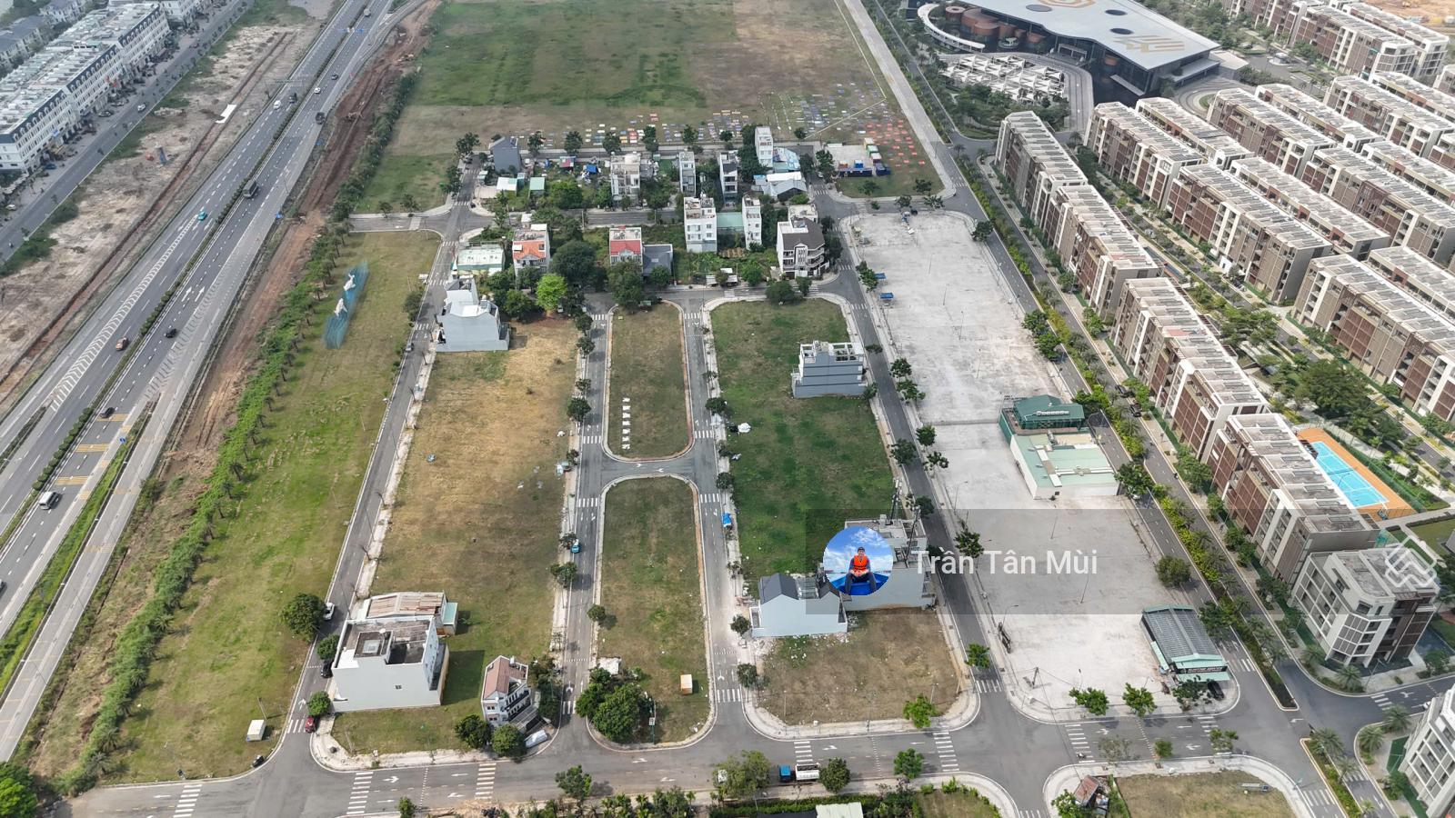 Bán Nhà Phố Hiếm KDC Đông Hưng, Kế Global City, Diện tích: 5x20 - 100m2, 4 Tầng, Giá bán 22,5 Tỷ Bán Nhà Phố Hiếm KDC Đông Hưng, Kế Global City, Diện tích: 5x20 - 100m2, 4 Tầng, Giá bán 22,5 Tỷ