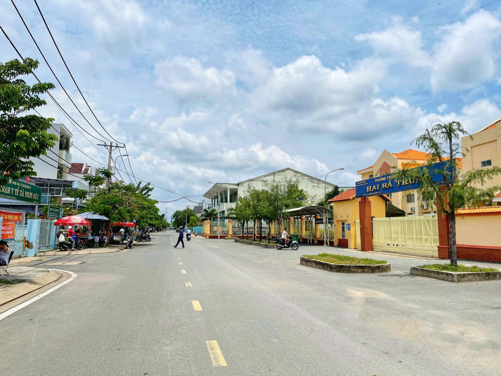 Bán đất khu 28ha Nguyễn Bình, 5x20m, đường 14m, giá chỉ 2.7 tỷ