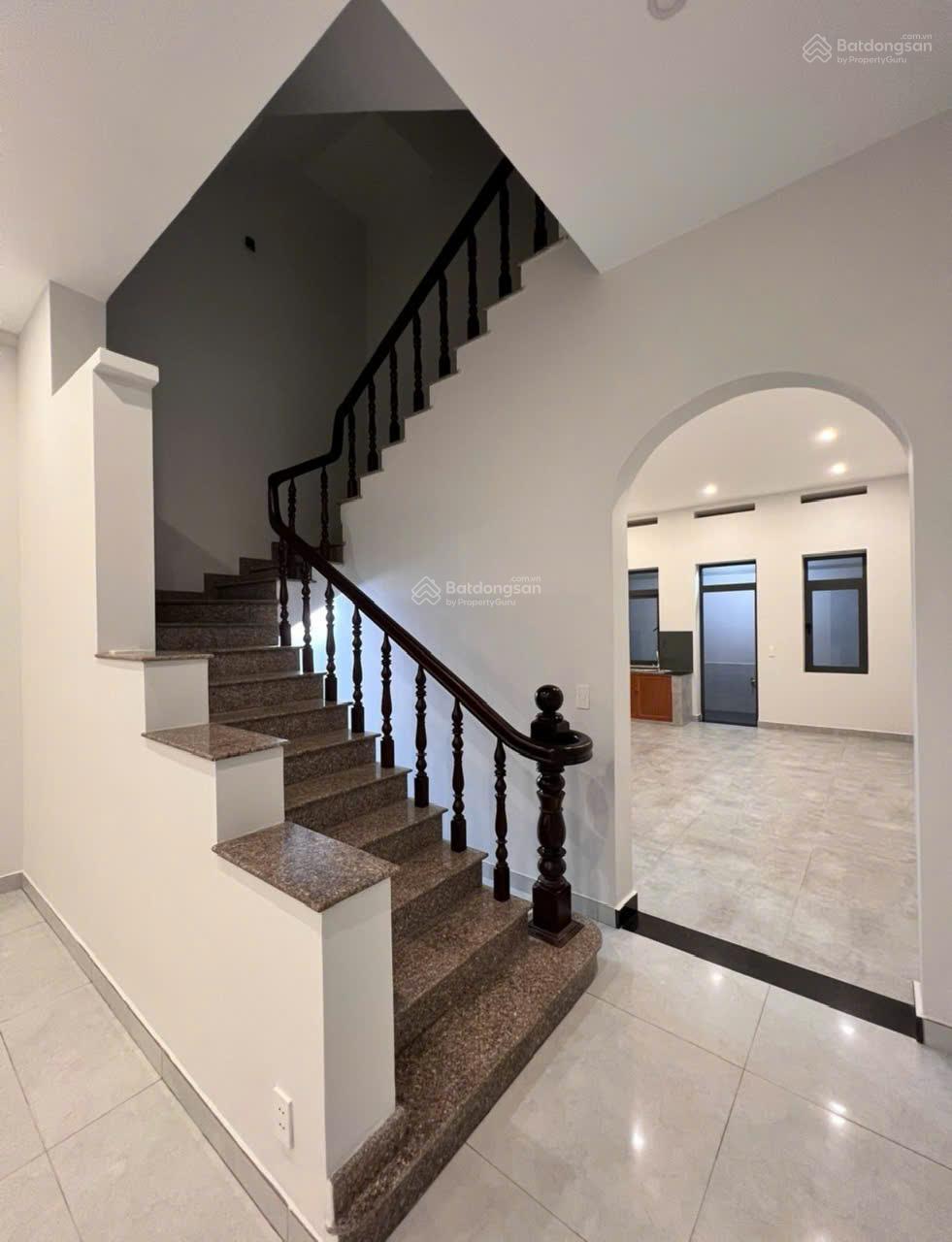 Cho thuê nhà chính chủ đường G phường an khánh Quận 2 370m2 sàn 100m2 đất giá 35 triệu nhà mới xây