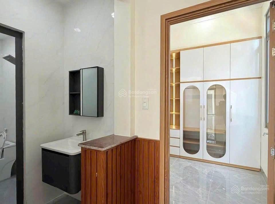 XÃ LỖ 300 TRIỆU, BÁN NHANH CĂN NHÀ 2 LẦU GÓC 2MT TRẤN BIÊN, Đ. HUỲNH VĂN NGHỆ. TRẢ TRƯỚC CHỈ 450TR