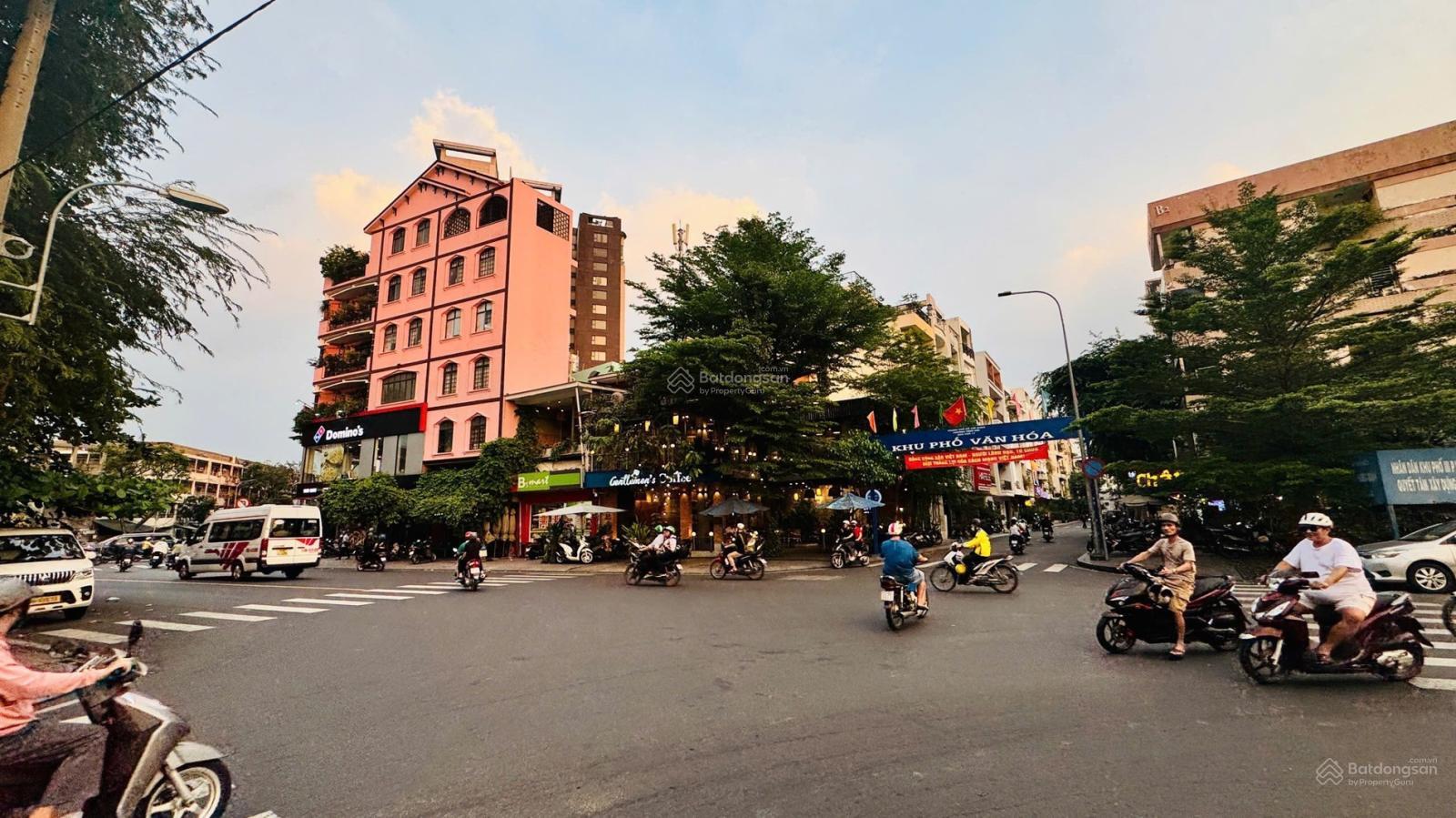 Bán Nhà Góc 2 MT Vĩnh Hội P3 Quận 4, DT 12x18m CN 216m2 HĐT 150tr Giá 120 tỷ Bán Nhà Góc 2 MT Vĩnh Hội P3 Quận 4, DT 12x18m CN 216m2 HĐT 150tr Giá 120 tỷ