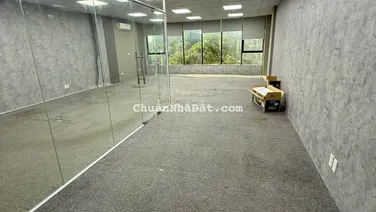 Cho thuê văn phòng Nguyễn Xiển 70m² Giá 11 triệu/tháng, vào làm ngay