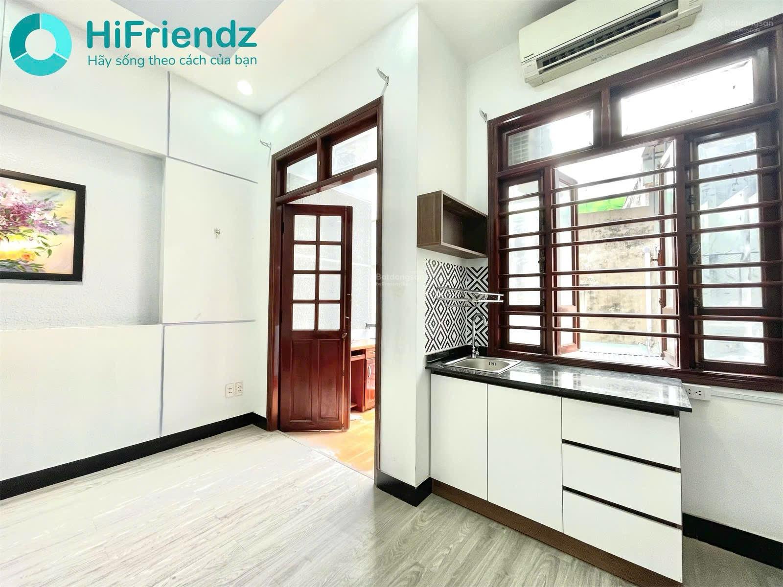 Stu bancol nhận xe điện ngay Emart Phan Huy Ích Stu bancol nhận xe điện ngay Emart Phan Huy Ích