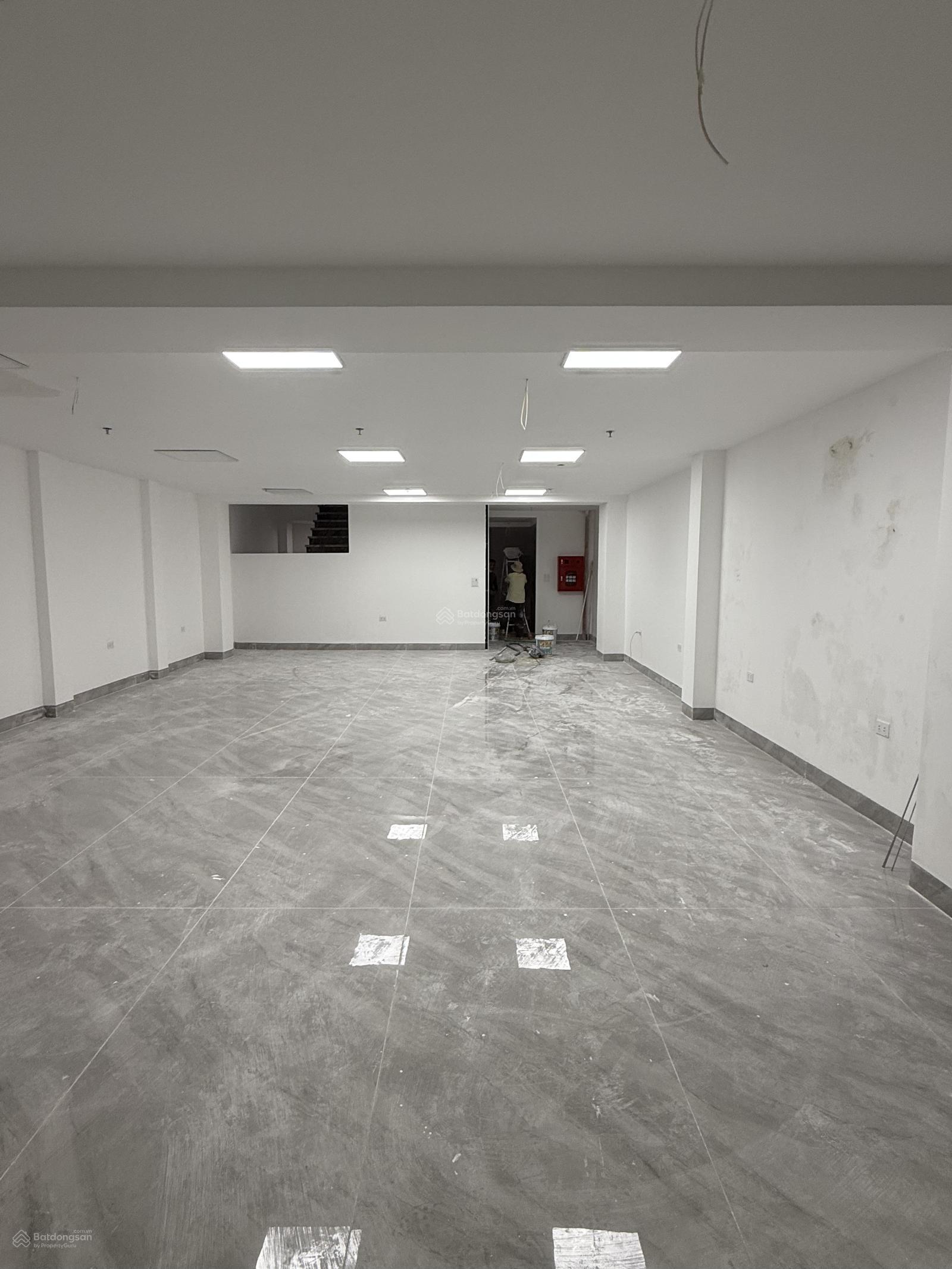 BÁN TÒA NHÀ VĂN PHÒNG CAO CẤP - MẶT PHỐ LÊ ĐỨC THỌ, DT130M2 x 11 TẦNG - GIÁ 70 TỶ