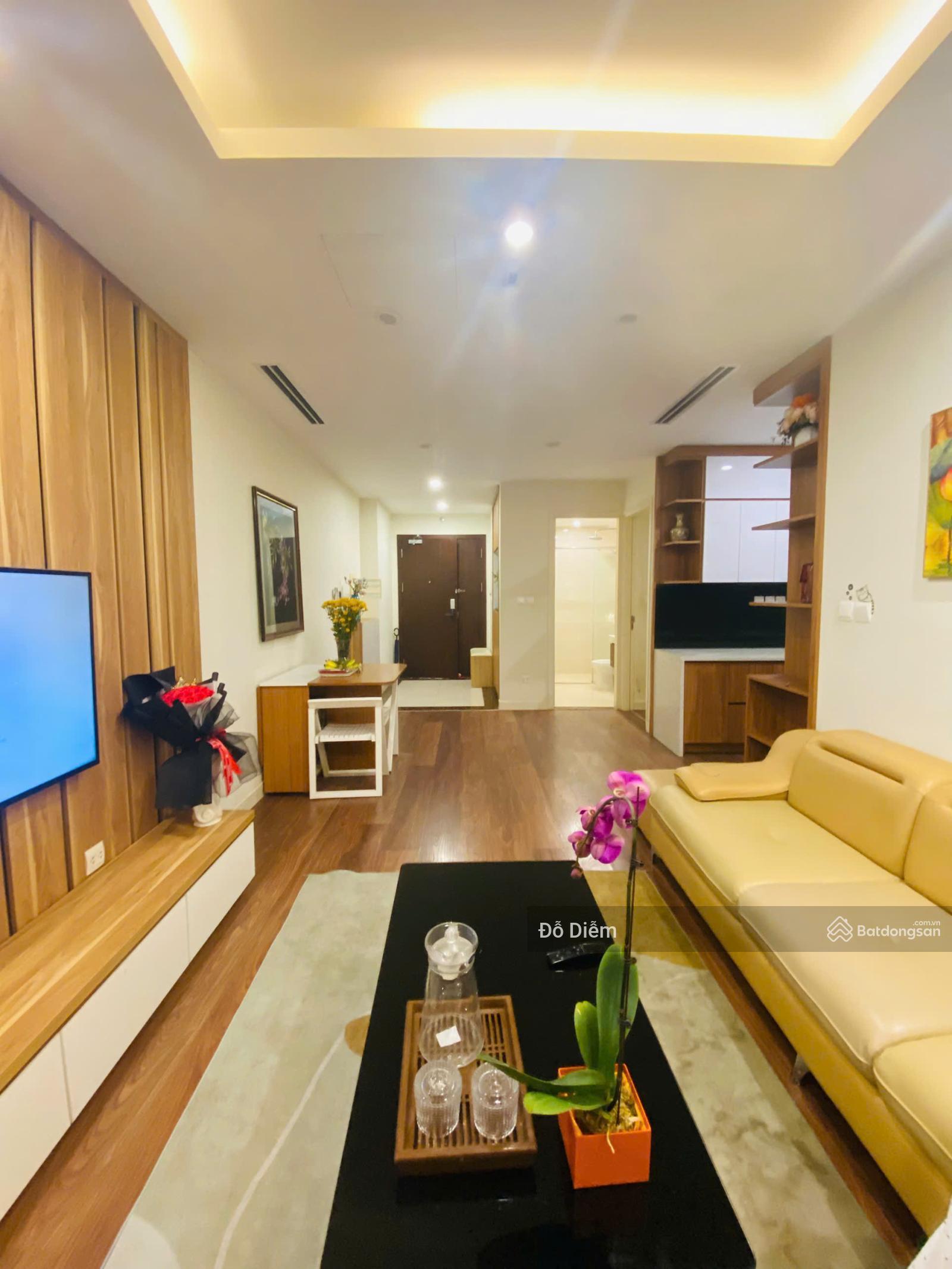 Chính chủ bán nhanh căn 2 ngủ, 72m2 tại 90 Nguyễn Tuân, Giá bán 7.5 tỷ. LH 0337 868 ***