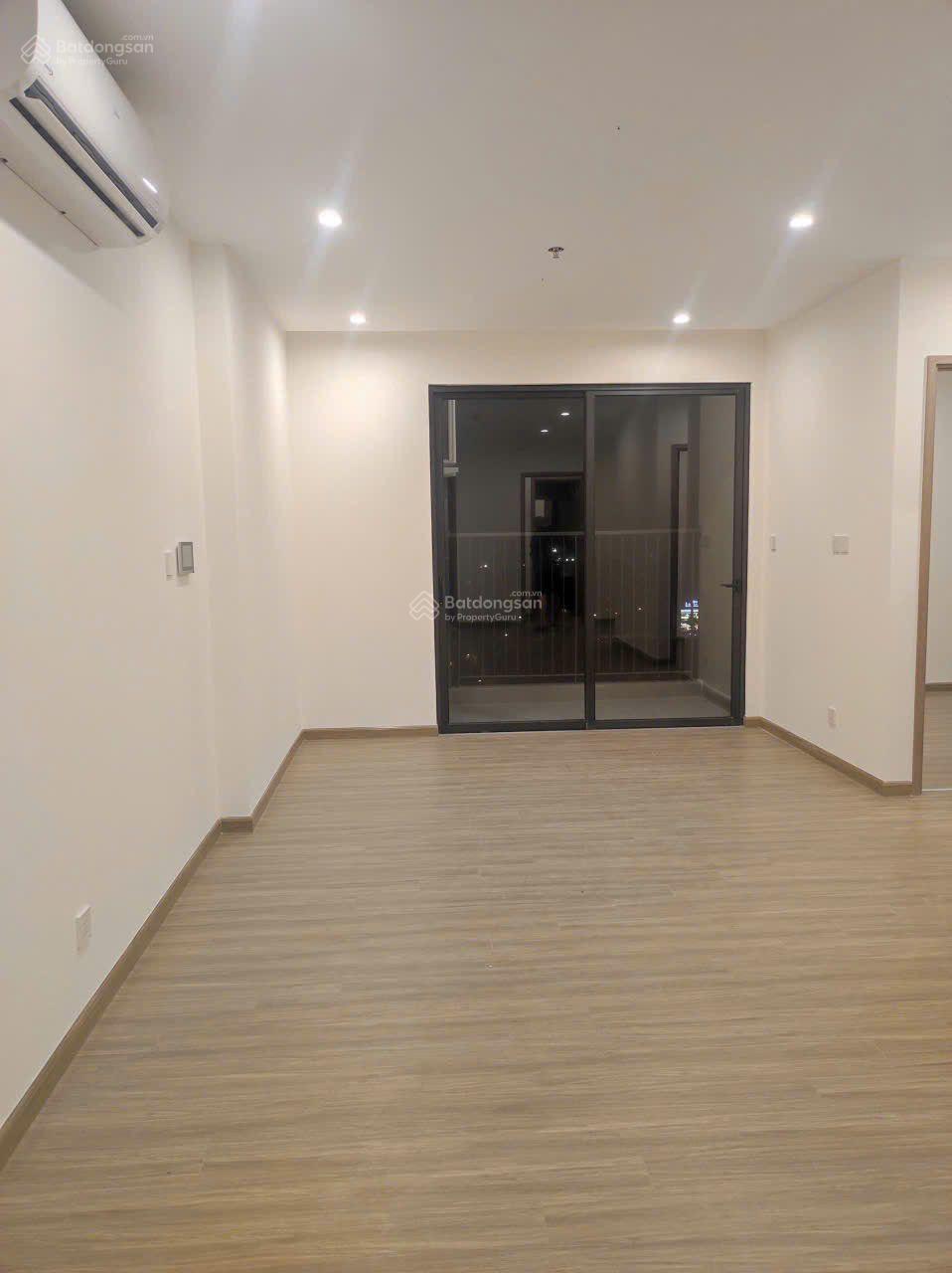 Cần bán nhanh căn 3PN - 2WC 81m2 tòa TC1 The Canopy Smart City. Giá bán: 6,85 tỷ