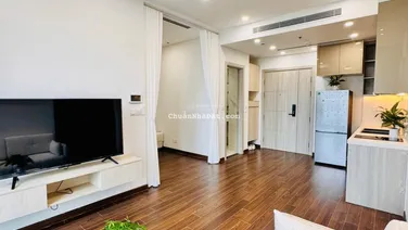 Chính chủ cần bán gấp CH 1N1VS + 1, full nội thất, sẵn sổ giá 4,15 tỷ. LH 0975 982 ***