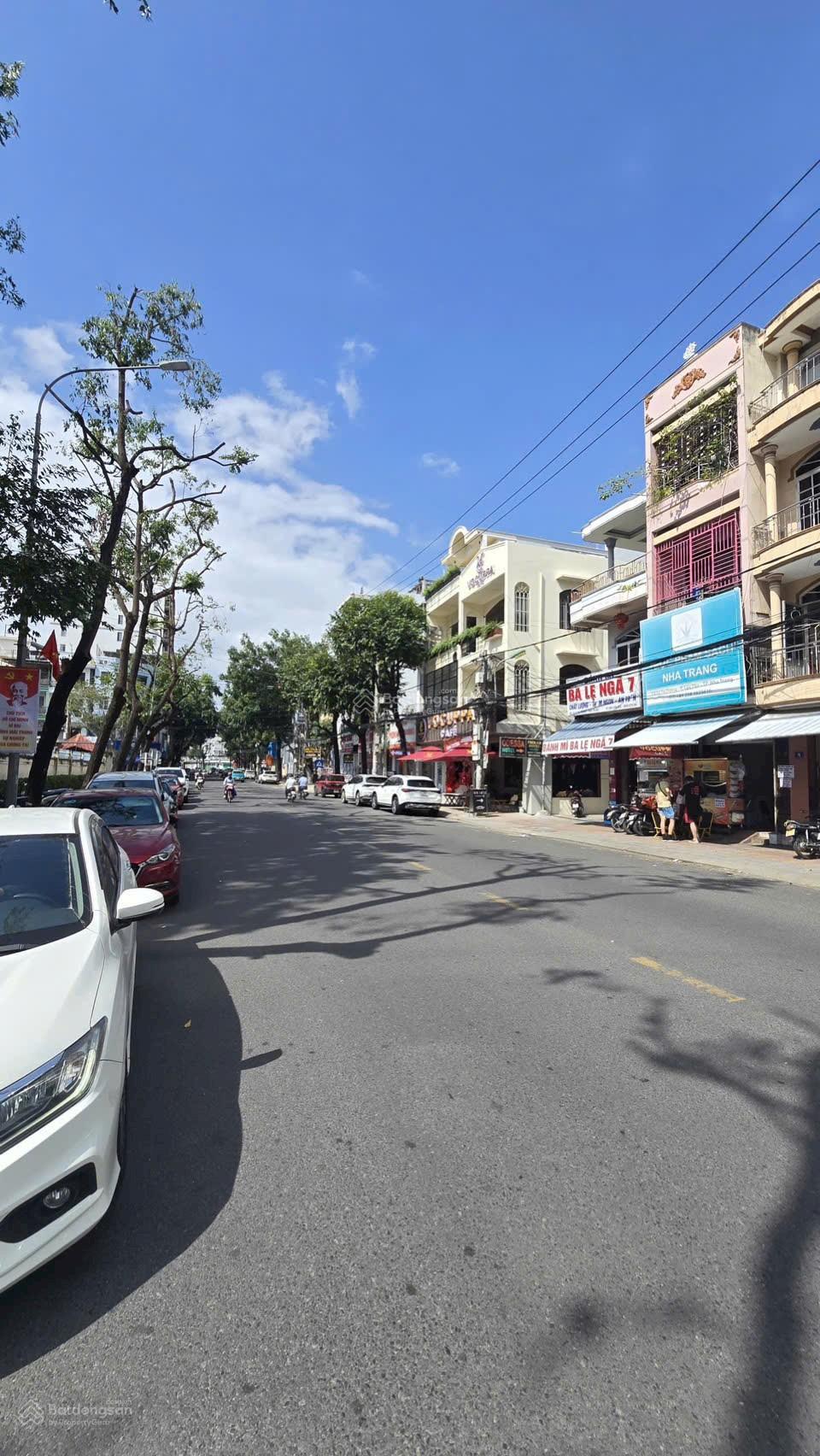BÁN 184,9M2 NGANG 10M CHỈ 77 TỶ. GÓC 2 MẶT ĐƯỜNG LÝ TỰ TRỌNG TẶNG NHÀ 3 TẦNG. TTTP NHA TRANG