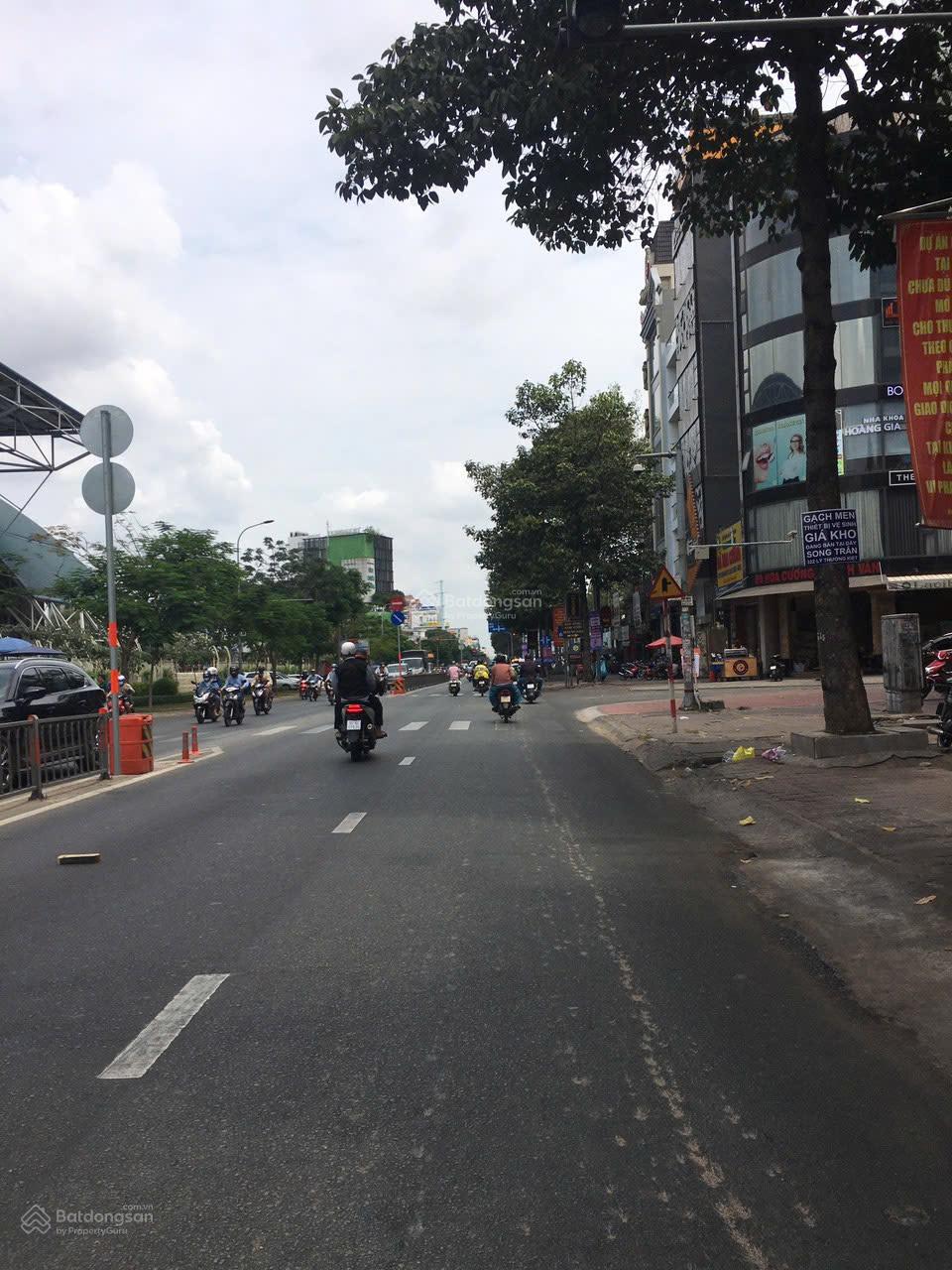 Siêu Hiếm! Bán gấp Toà nhà MT đường Lý Thường Kiệt, P14, Q10. DT: 15x10m,Hầm -5 tầng. Giá: 45 tỷ Siêu Hiếm! Bán gấp Toà nhà MT đường Lý Thường Kiệt, P14, Q10. DT: 15x10m,Hầm -5 tầng. Giá: 45 tỷ