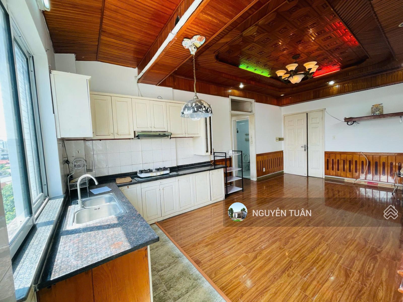 Bán CC 71m2 tại CT8 KĐT Định Công, 5,2 tỷ, sát vách bệnh viện bưu điện