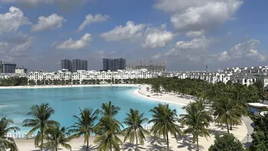 Cho thuê tầng 1: 280 m2 mặt biển nước mặn làm quán cà phê, giá 20 tr OCP1