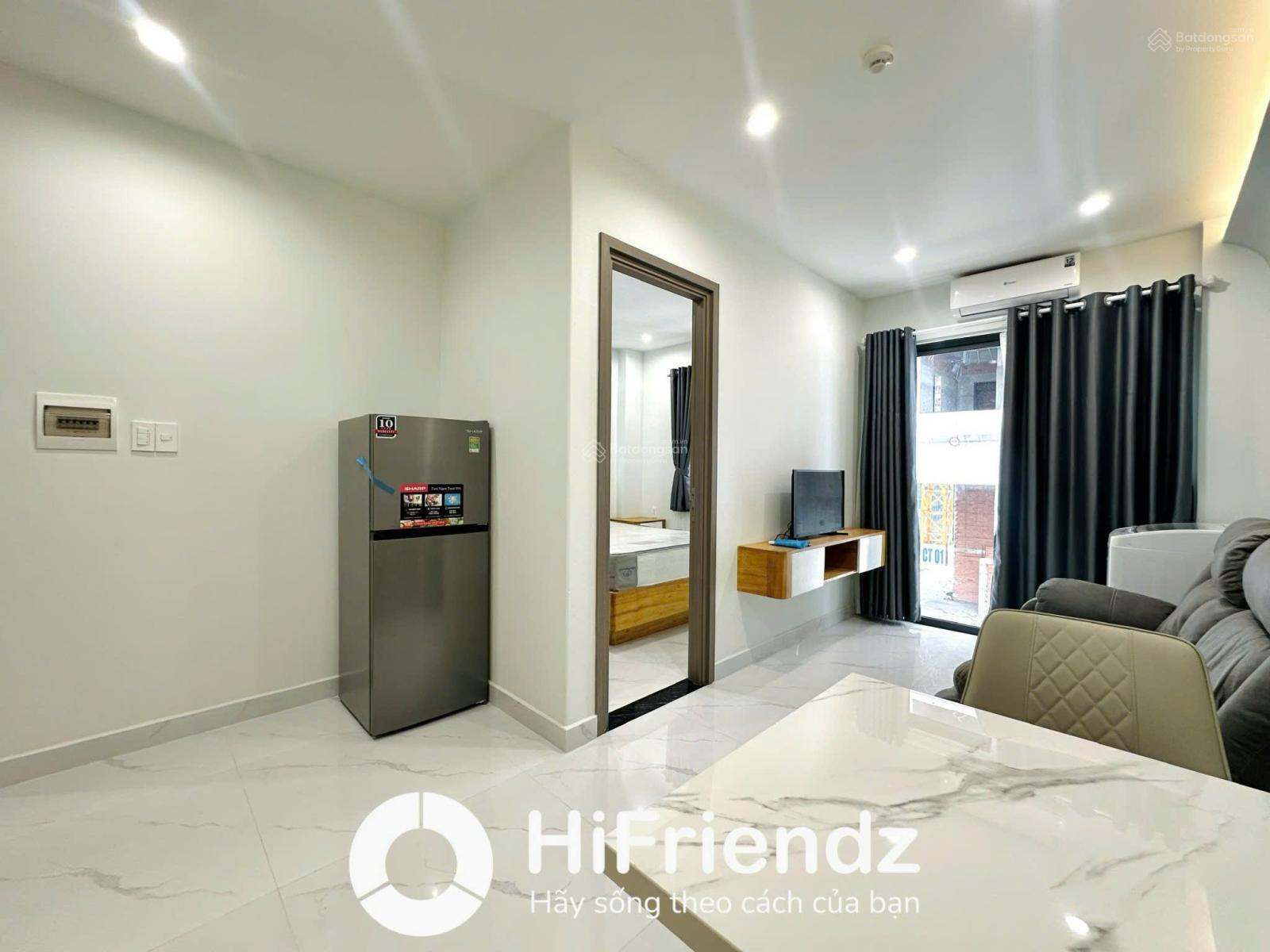 Căn hộ ban công - 1PN 1WC - 40m2 không gian sống - tiện nghi cao cấp y ảnh - gần cầu Calmette Q.1