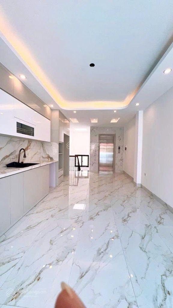 Phân lô VIP Kim Đồng 46m2 7T MT 5m vỉa hè 2 bên thang máy ở kinh doanh VP