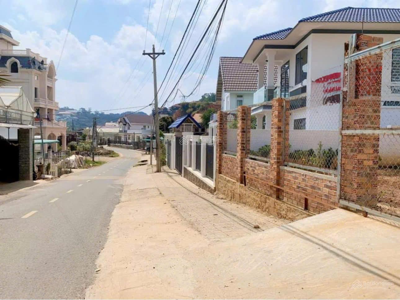 Cần bán đất mặt tiền Đa Phú, P. Langbiang - Đà Lạt Cần bán đất mặt tiền Đa Phú, P. Langbiang - Đà Lạt