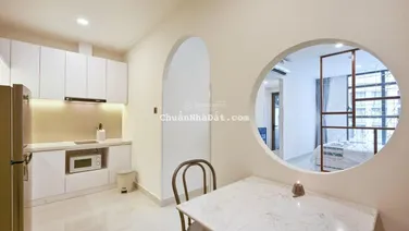 Cần cho thuê căn hộ 1PN-1WC Saigon Royal quận 4 view quận 1 và Thủ Thiêm. LH: 0909 024 ***