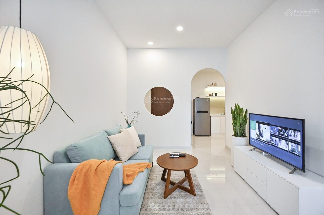 Cần cho thuê căn hộ 1PN-1WC Saigon Royal quận 4 view quận 1 và Thủ Thiêm. LH: 0909 024 ***