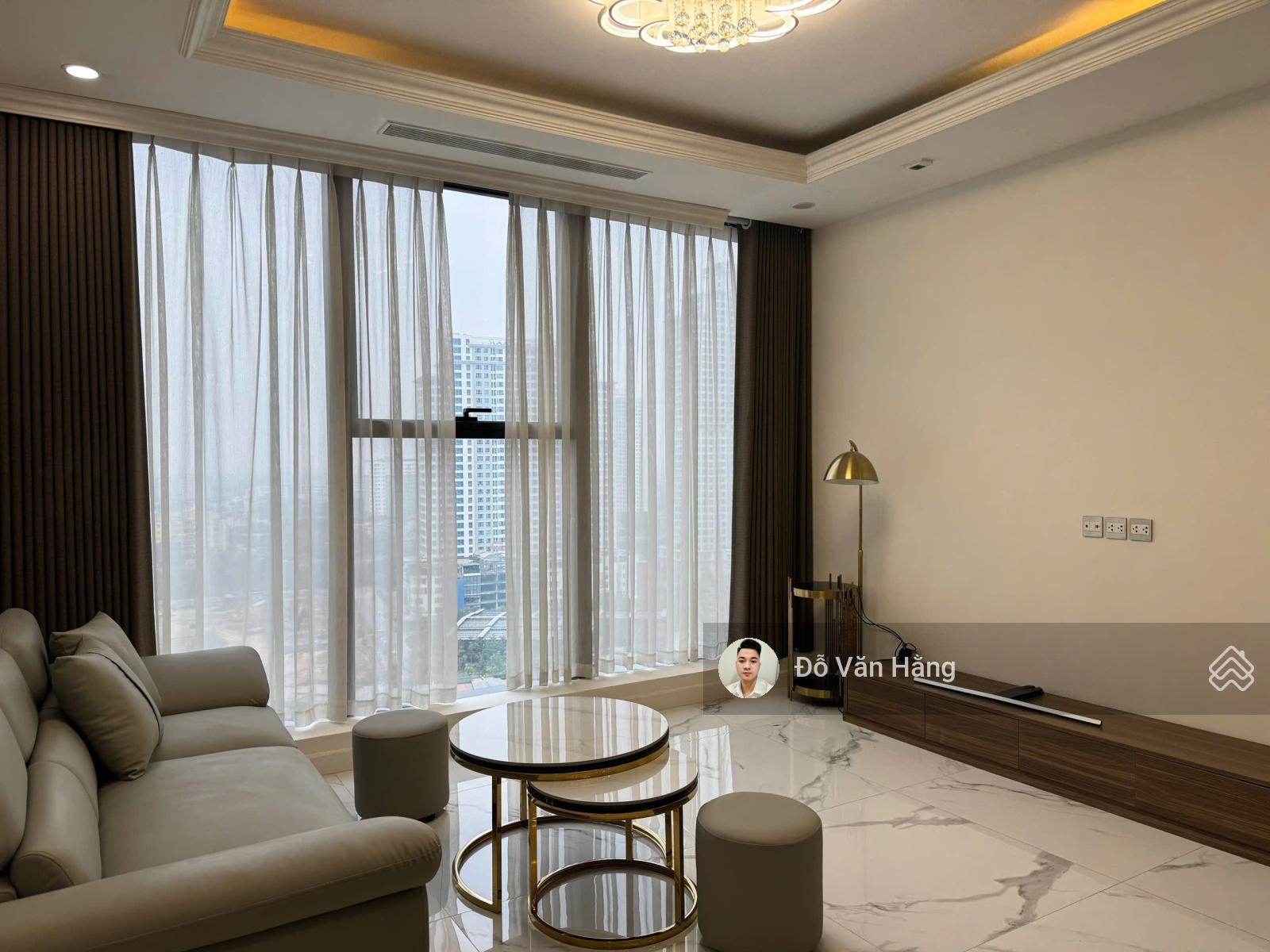 Cho thuê 3 phòng ngủ full đồ 90m2 Sunshine City. Giá 20 triệu, vào ở được ngay Cho thuê 3 phòng ngủ full đồ 90m2 Sunshine City. Giá 20 triệu, vào ở được ngay