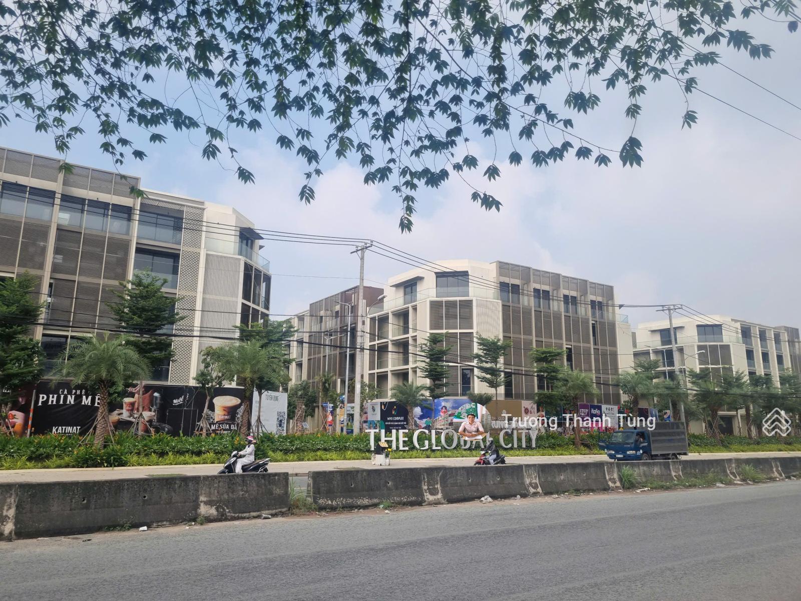 Bán đất đường Đỗ Xuân Hợp, vị trí ngay đối diện Global City. Giá 114tr/m2