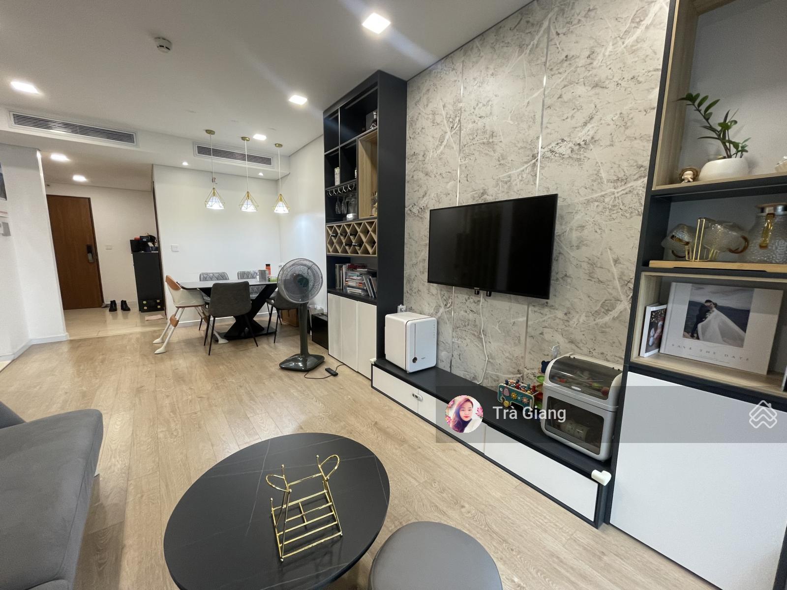 Cho thuê căn hộ Rivera Park VTP: 70m2,2PN, 2WC full Nội thất, có slot ÔTô giá 15triệu,LH:0846 463 *** Cho thuê căn hộ Rivera Park VTP: 70m2,2PN, 2WC full Nội thất, có slot ÔTô giá 15triệu,LH:0846 463 ***