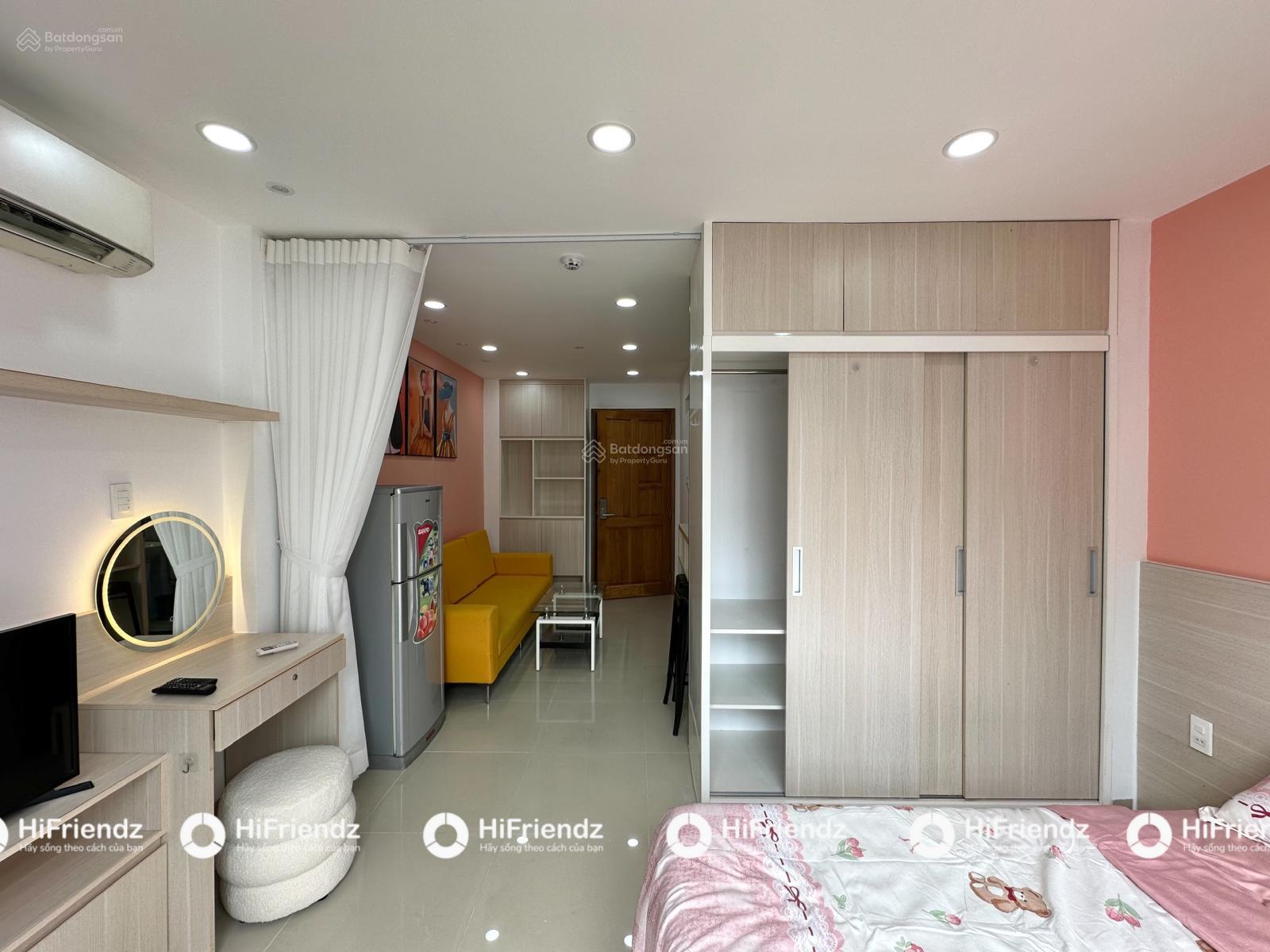 Khai trương căn hộ 1PN 40m2 gần phố tây Bùi Viện đường lớn ô tô có thang máy hầm xe