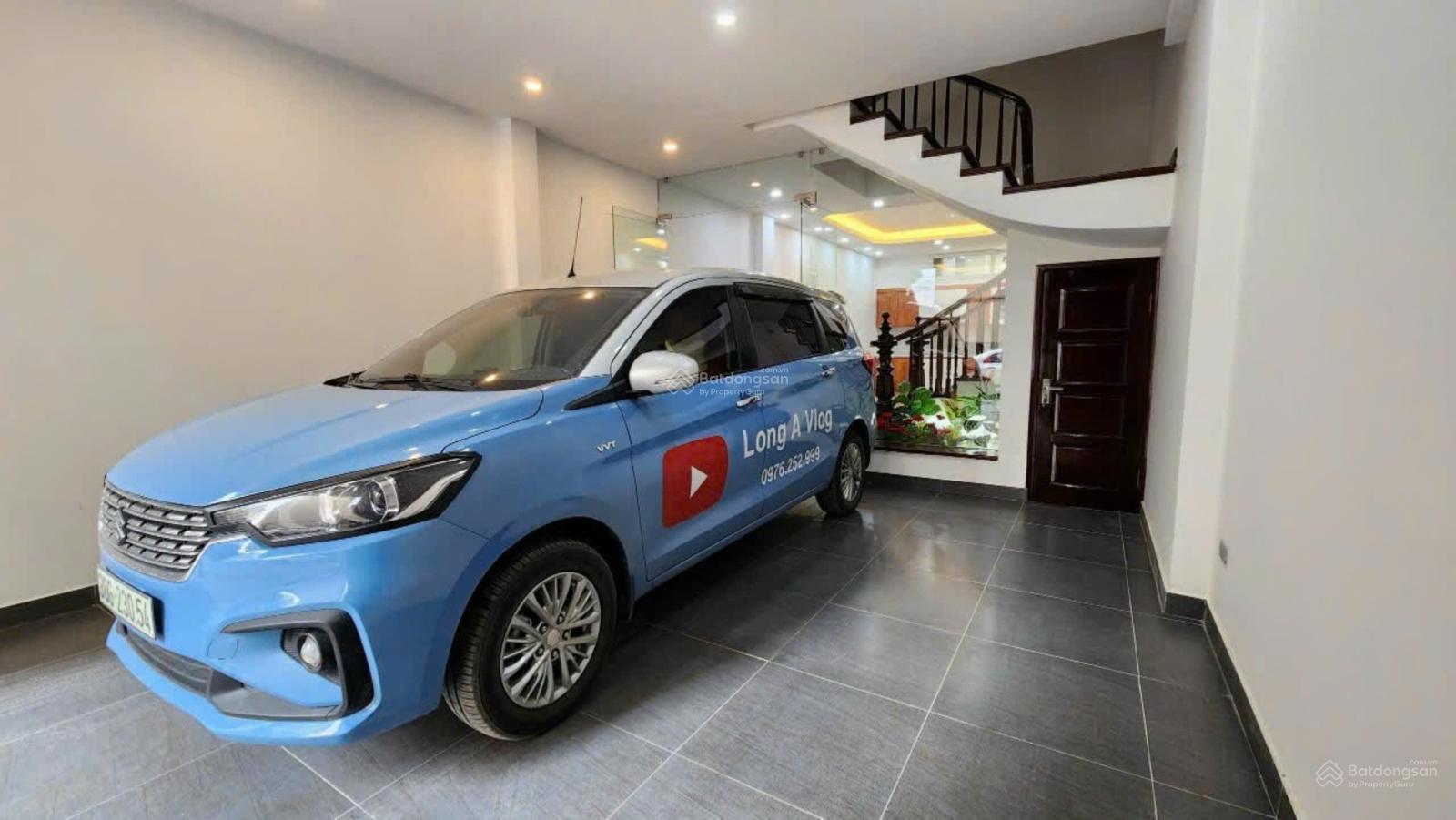 Bán nhà PL Hoàng Quốc Việt, Dt 45m x 7tầng, mt 4m, ô tô tránh, kinh doanh, thang máy. Giá 22.6 Tỷ