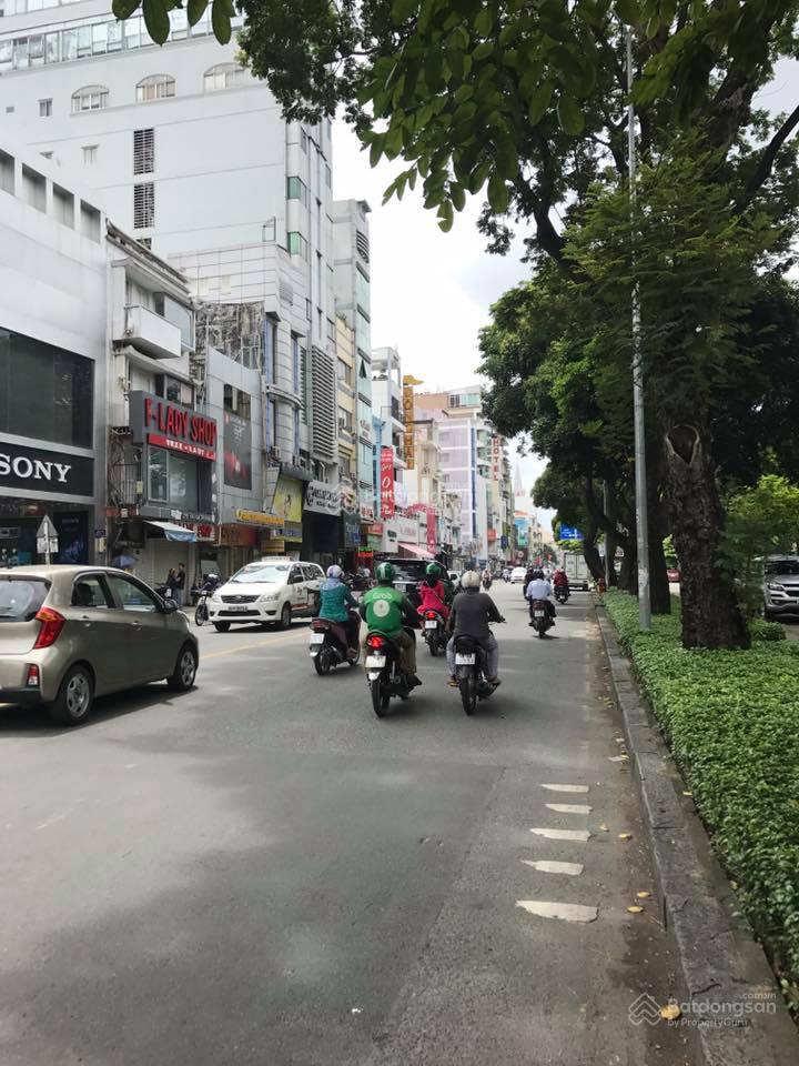 Bán nhà ngang 10m ngay đường 2 chiều Trường Sa,Phường 17,Quận Phú Nhuận