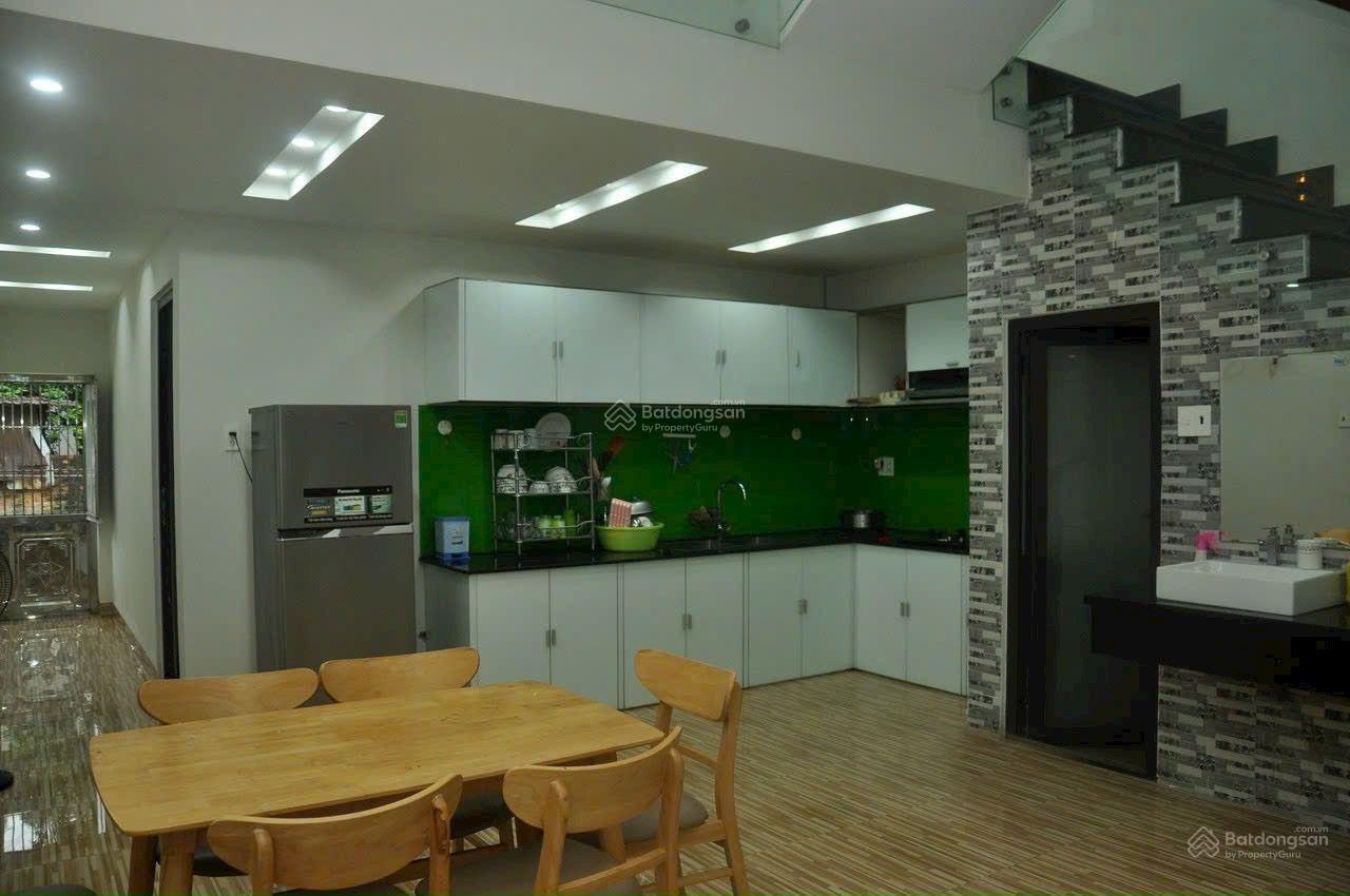 Chính chủ gửi bán nhà 3 Tầng :Lê Lâm Diện Tích : 100,8m2 -- Ngang 6m Gồm : 3 Tầng -- 5 Chính chủ gửi bán nhà 3 Tầng :Lê Lâm Diện Tích : 100,8m2 -- Ngang 6m Gồm : 3 Tầng -- 5