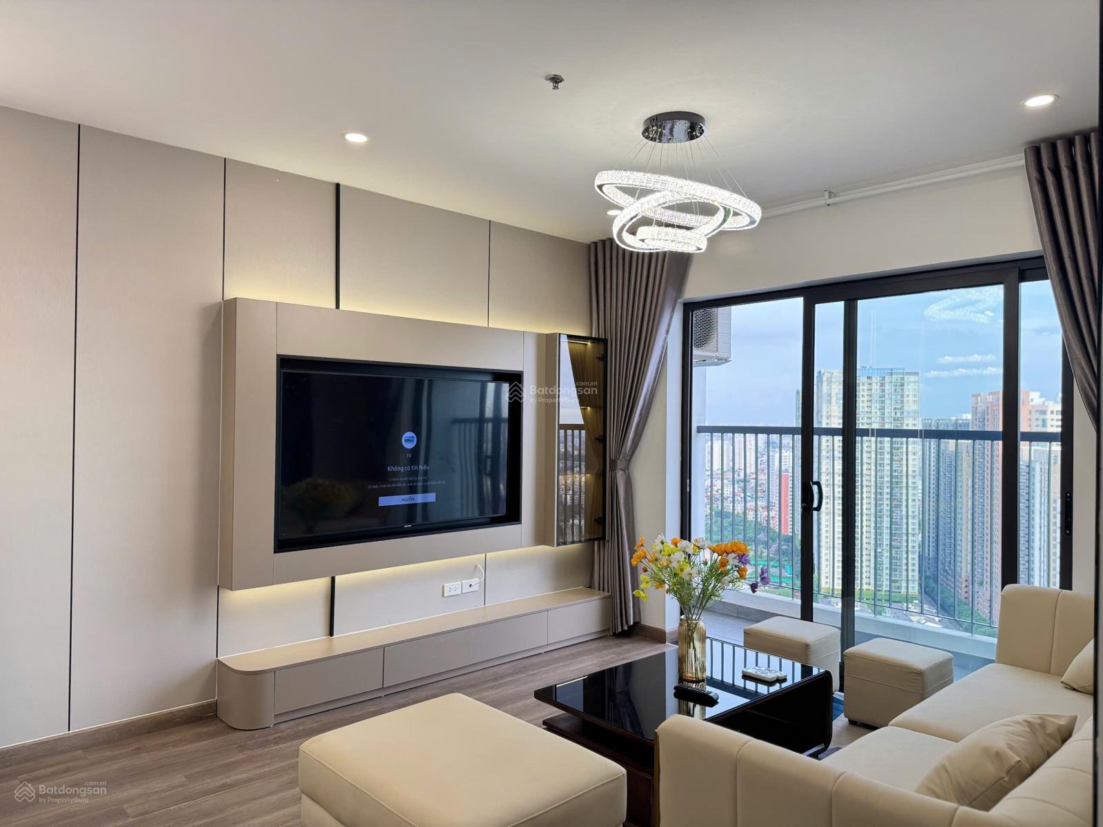 Bán căn góc 2 ngủ - PCC1 Thanh Xuân - 77m2, đầy đủ nội thất, sẵn sổ đỏ, có slot ô tô, 7 tỷ