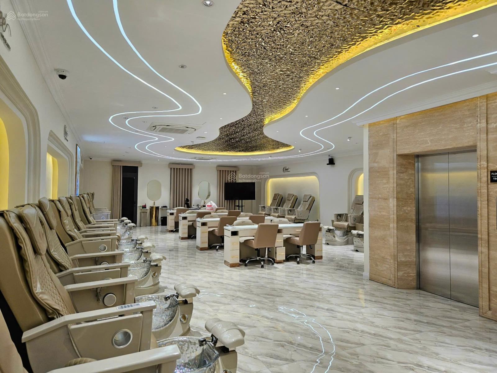 Siêu phầm tòa CHDV mặt tiền Đặng Thùy Trâm P13 Bình Thạnh DT: 13x25m hầm 6tầng HĐT: 250tr giá: 80tỷ