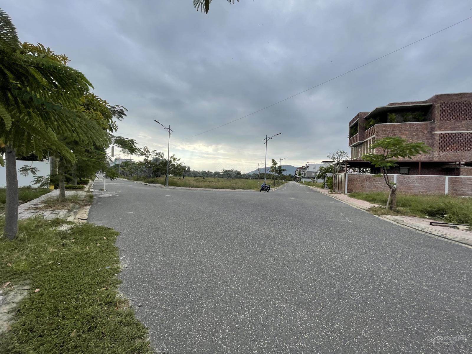 Bán nhanh lô kđt sông Tắc 105m2 ngang 7m giá chỉ 4tỷ 830tr- view công viên