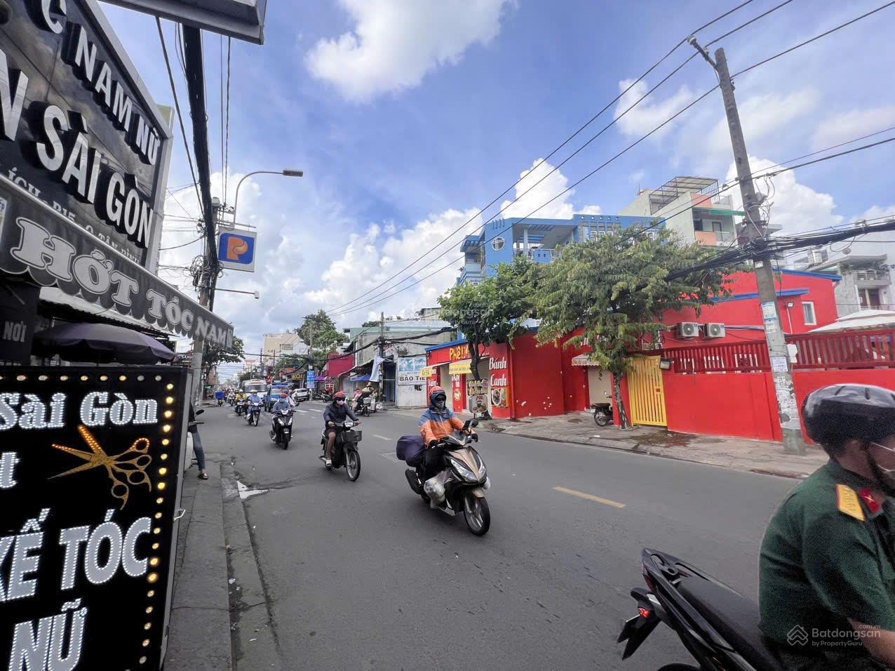 Bán nhà 2MT, 1084 Tạ Quang Bửu, Quận 8, DT: 32 x 120m, QH 20 tầng, chỉ 125 tỷ, siêu hot