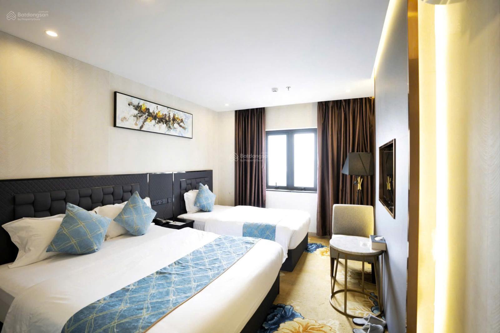 Giảm 50 tỷ, Bán Nhà Góc 3 Mặt tiền, BÙI THỊ XUÂN, Quận 1, DT : 20 x 20 ,Hầm 10 tầng, chỉ 350 tỷ Giảm 50 tỷ, Bán Nhà Góc 3 Mặt tiền, BÙI THỊ XUÂN, Quận 1, DT : 20 x 20 ,Hầm 10 tầng, chỉ 350 tỷ