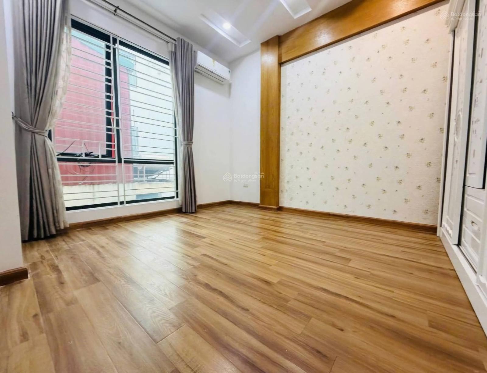 Hồ Đắc Di - 15m ra phố - 40m2 x MT 5.3m - 6 tầng - nhà đẹp ở ngay - chỉ 12.6 tỷ Hồ Đắc Di - 15m ra phố - 40m2 x MT 5.3m - 6 tầng - nhà đẹp ở ngay - chỉ 12.6 tỷ