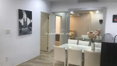 Cho thuê CHCC Garden Plaza 2, Phú Mỹ Hưng, DT 142m². Giá 30 triệu/th. LH E Mạnh. 0909 297 ***.