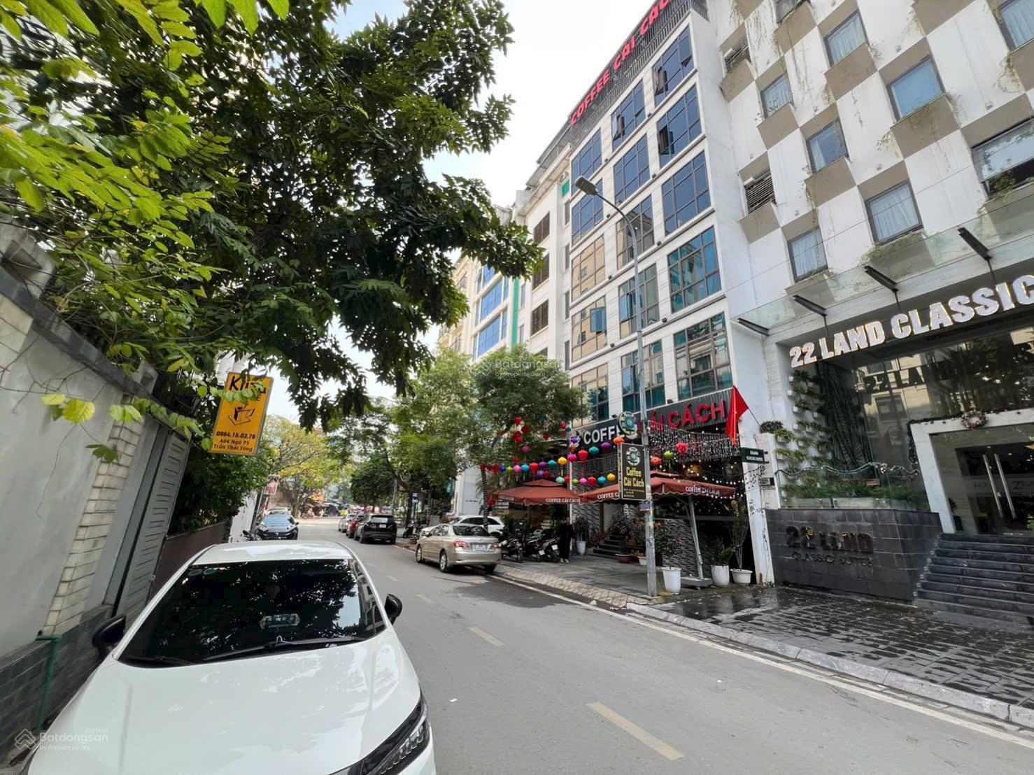 Bán gấp mảnh đất mặt tiền phố Khúc Thừa Dụ - Trương Công Giai, Dịch Vọng, Cầu Giấy dt 128m2 75 tỷ