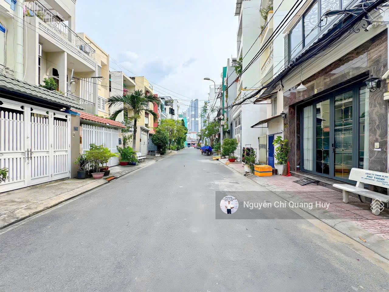 Nhà tiện xây dựng mới, văn phòng công ty-Dân Trí Cao đường 12m Nguyễn Thị Thập-4m x 23m Giá 12,8 tỷ