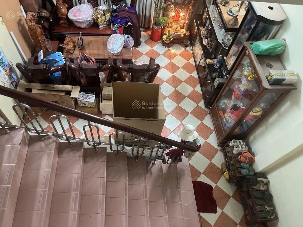 Bán nhà 2 tầng mặt tiền Tỉnh Lộ 43-Bình Chiểu- Thủ Đức -DT: 241m2(6x40)- chỉ: 16 tỷ TL( 5PN,6WC)