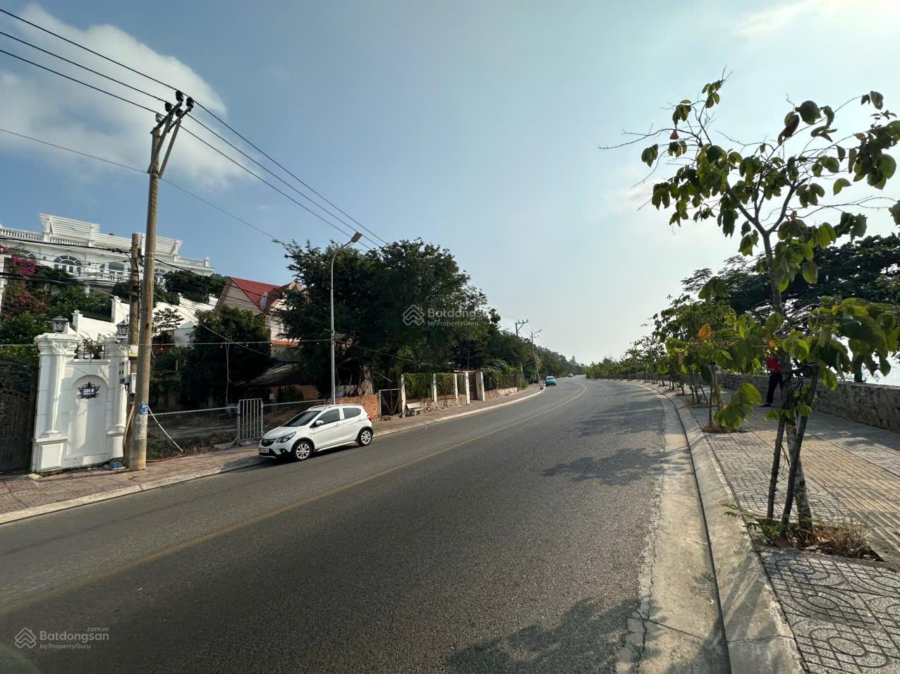 BÁN ĐẤT MẶT TIỀN ĐƯỜNG SỐ 224 TRẦN PHÚ  PHƯỜNG VŨNG TÀU, TP. HỒ CHÍ MINH